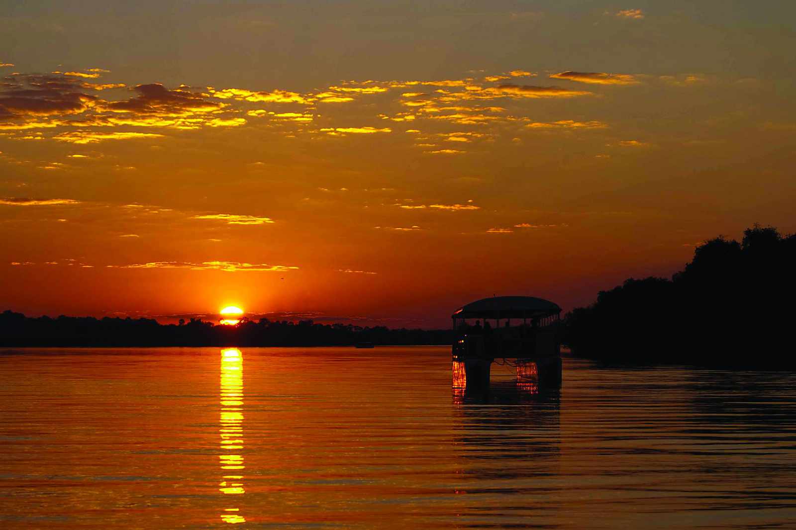 Sunset cruise on the Zambezi