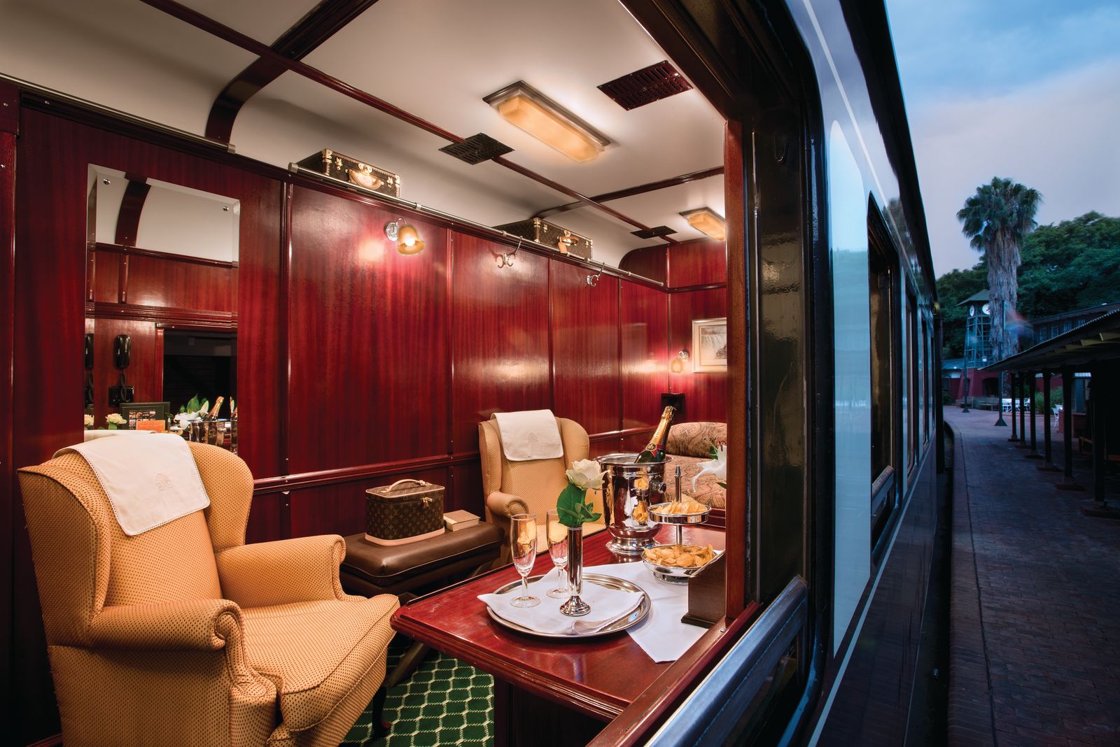 Rovos Rail , Royal Suite