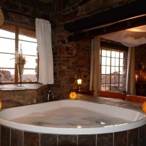 Canyon Lodge
