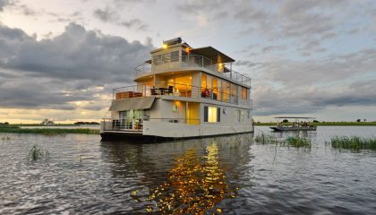 Hausboot auf dem Chobe Fluss, Chobe Princess