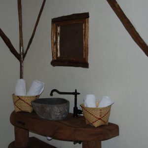 Enjojo Lodge