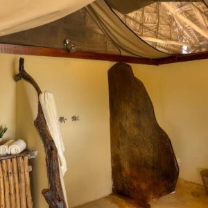 Kudu Safari Camp, Badezimmer