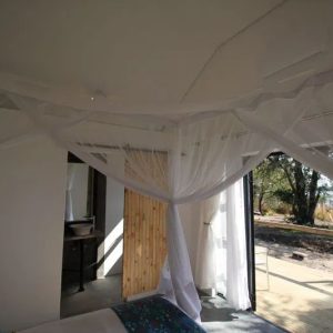 Lenyebi River Lodge