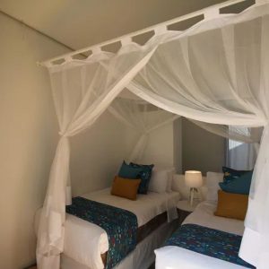 Lenyebi River Lodge