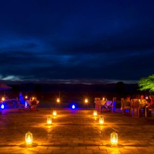 Camp bei Nacht