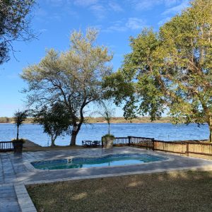 Pool mit Aussicht