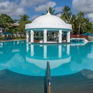 Southern Palm Beach Resort , Pool